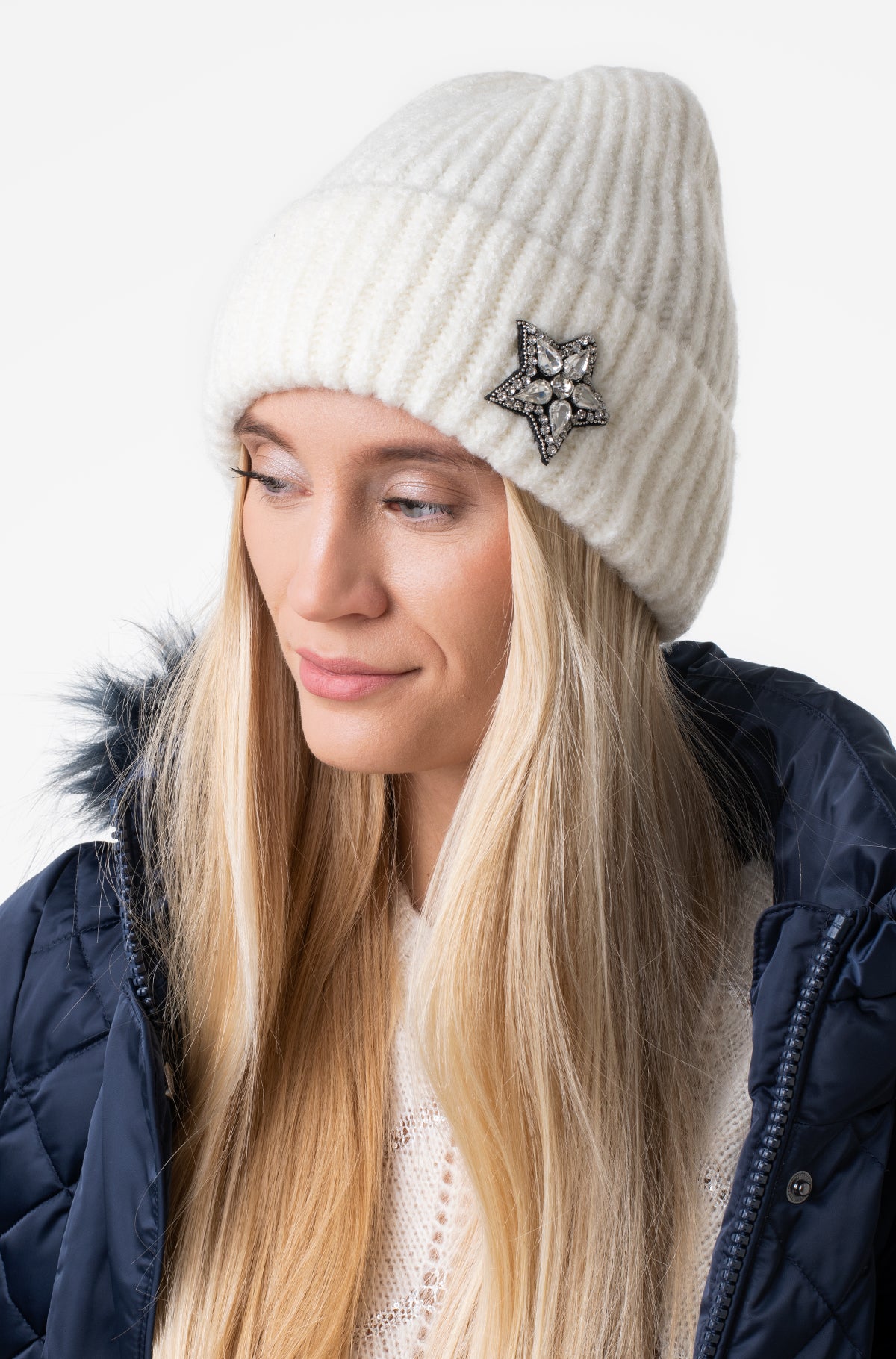 Molly Bracken Beanie B202AH