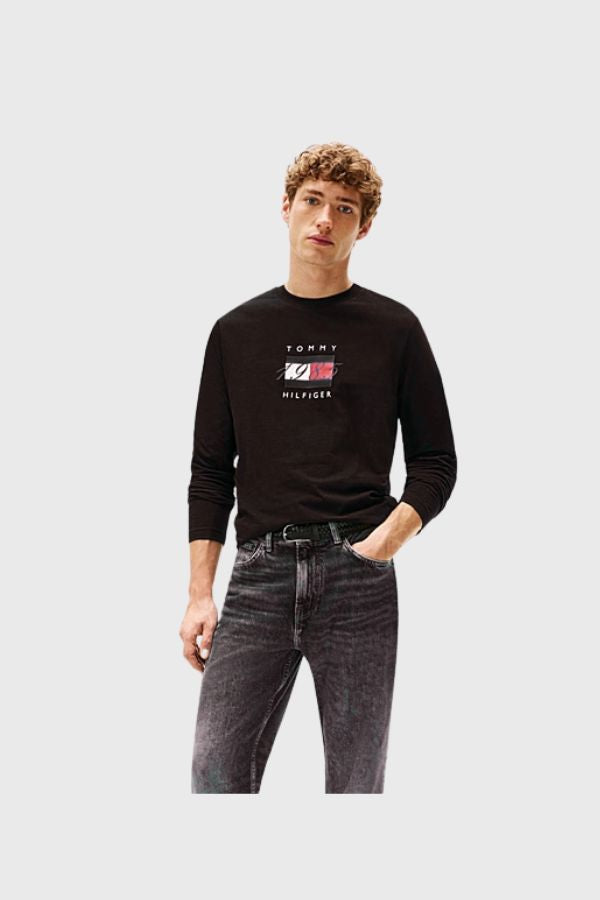Tommy Hilfiger Linear Flag Graphic Shirt
