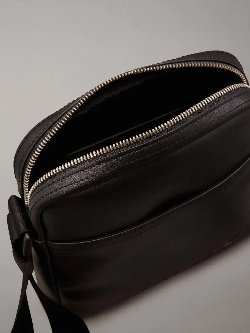 Calvin Klein Jeans Reporter Τσαντάκι K50K512025