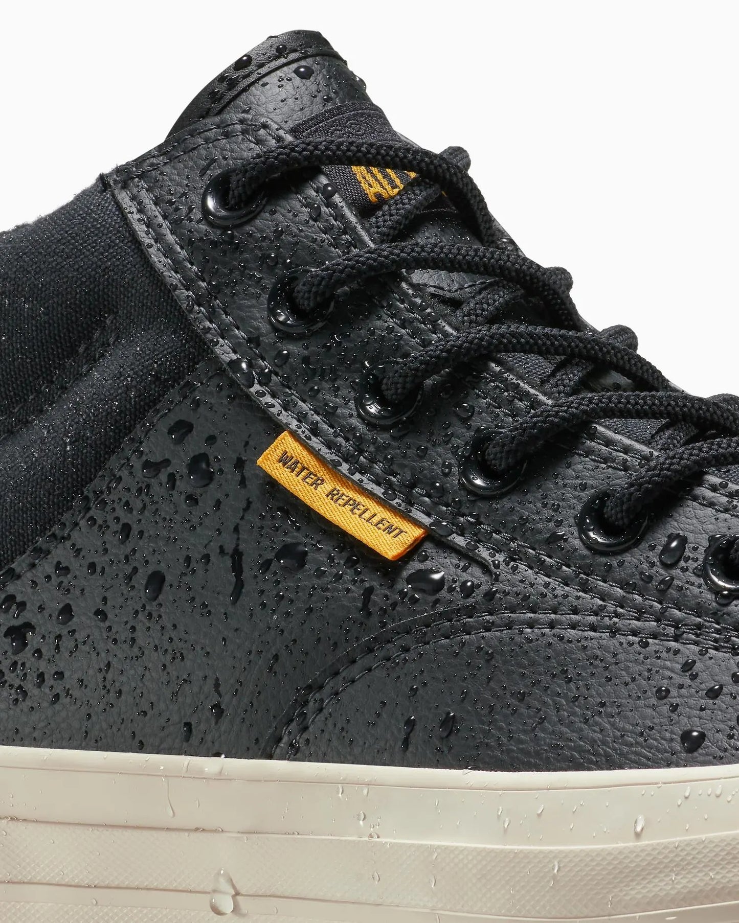 Converse Malden Street Water Repellent Mid A13226C