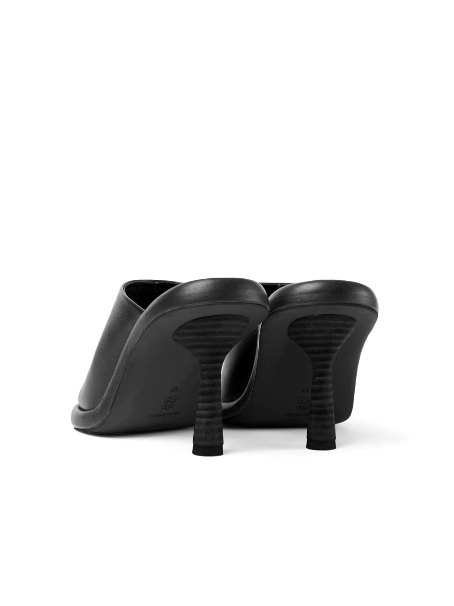Paloma Barcelo Ilia Napa Black Heel Natural 9023130