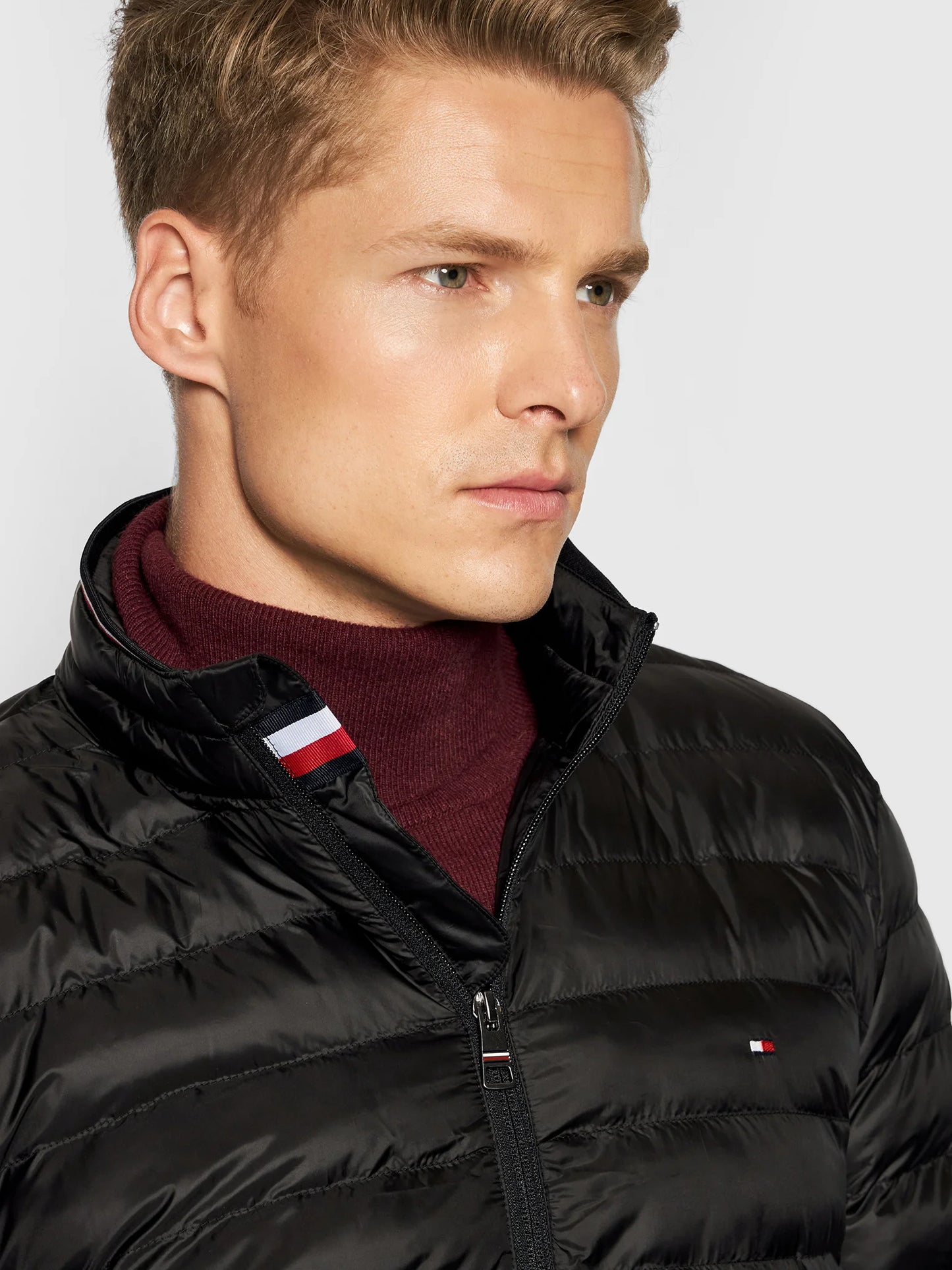 Tommy Hilfiger Core Circular Μπουφάν πουπουλένιο MW0MW18763