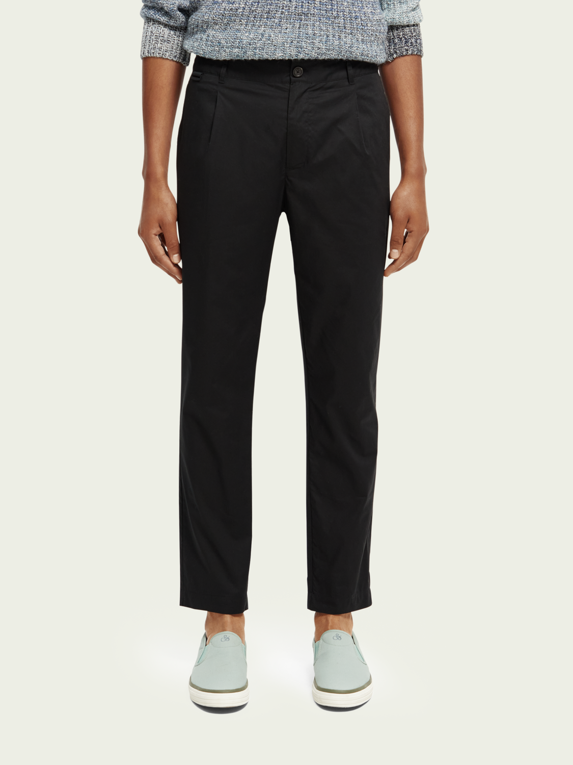 Scotch & Soda The Blake Regular Slim Fit Pleated Poplin Chino 169812