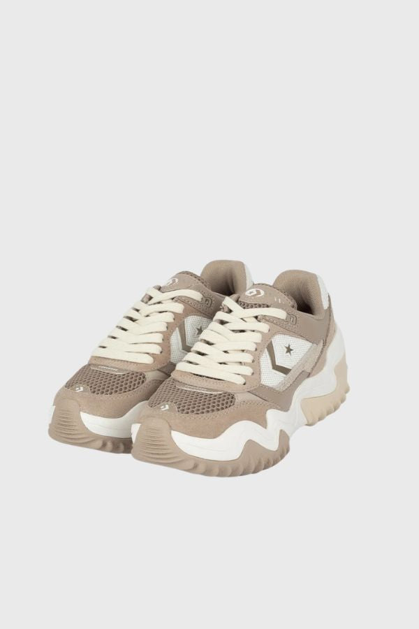 Converse Wave Motion Trainer Double Varsity Cuero A22429C
