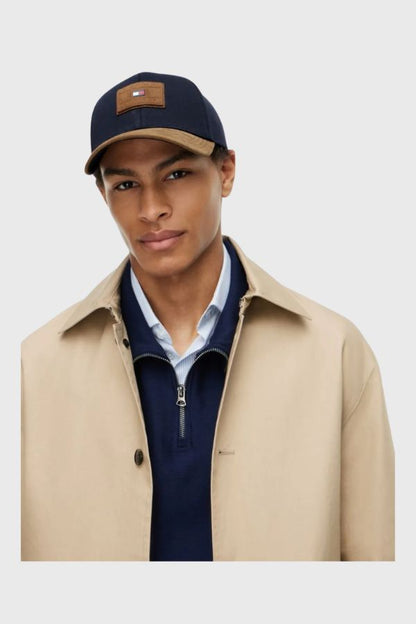 Tommy Hilfiger Flag Suede Brim 6 Panel Cap AM0AM14312