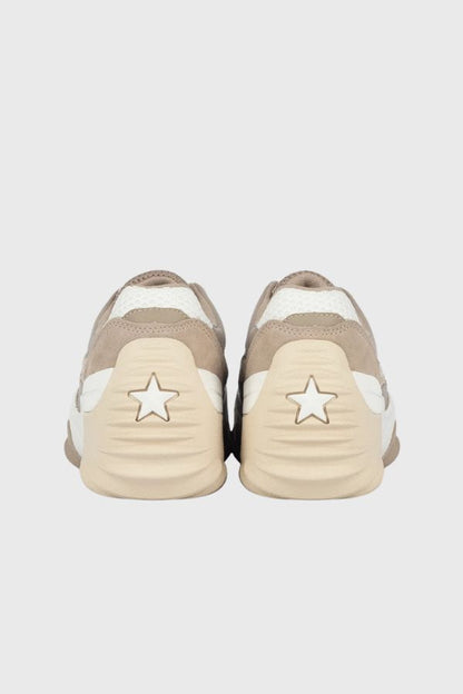 Converse Wave Motion Trainer Double Varsity Cuero A22429C