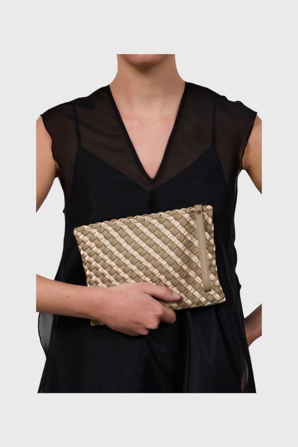 Marrea Clutch Stripe Oysters & Champange MRR22112068