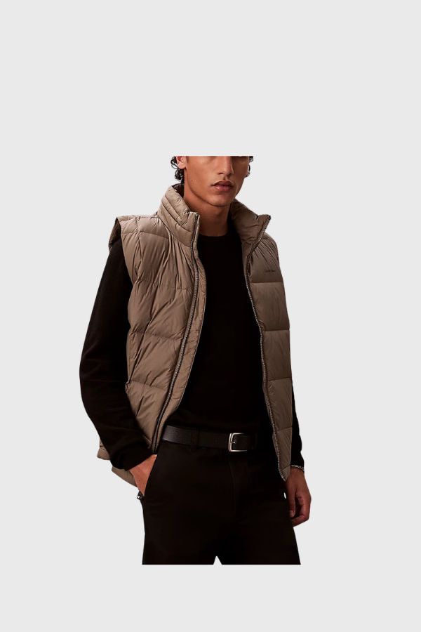 Calvin Klein SVLSS Nylon Quilted Puffer Vest LV04RD509G