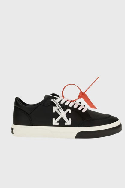 Off White Vulcanized Low Sneakers M293C9L002