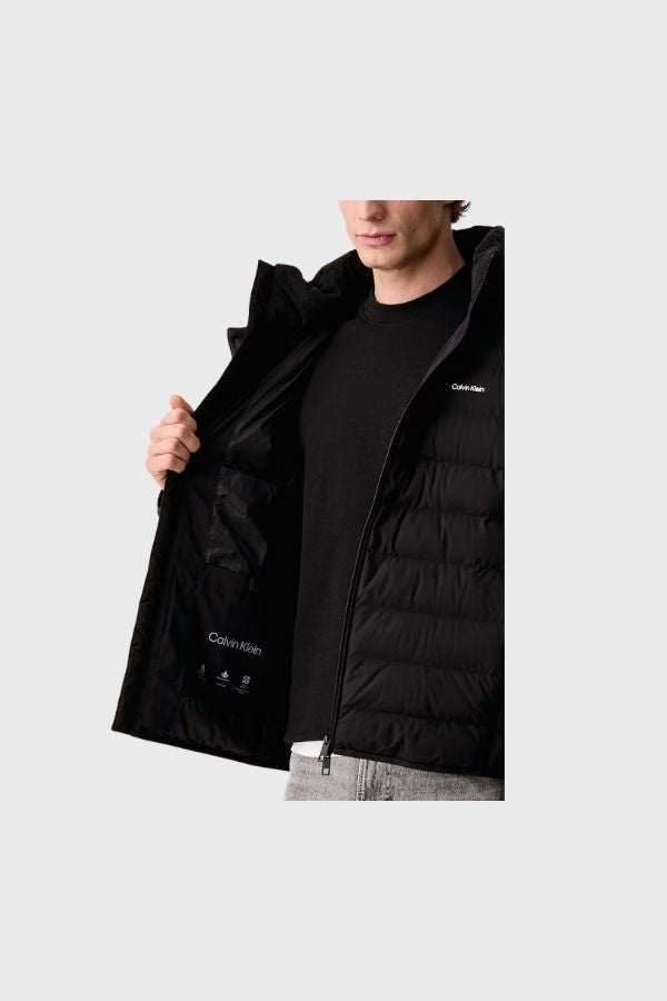 Calvin Klein LS LTWT Nylon Hooded Puffer JKT LV04LH501G