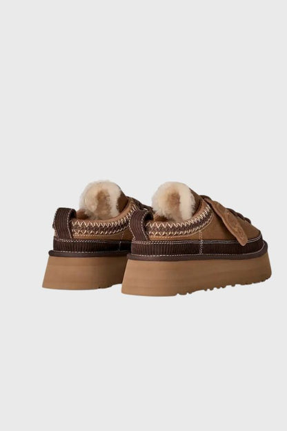 Ugg Heritage Lace-Up Slipper 1180361