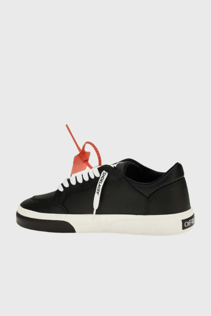 Off White Vulcanized Low Sneakers M293C9L002