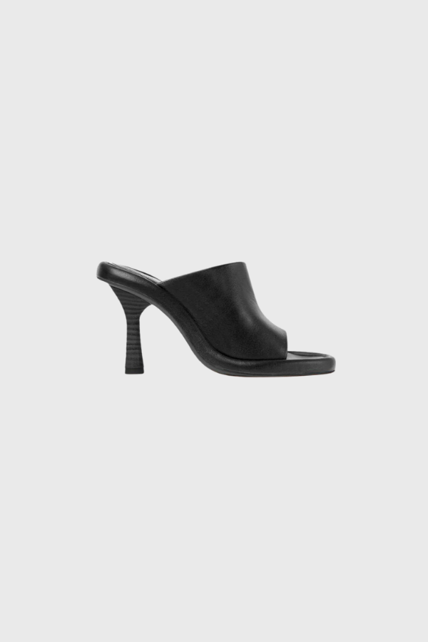 Paloma Barcelo Ilia Napa Black Heel Natural 9023130