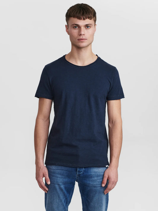 GABBA Konrad Straight Slub Tee