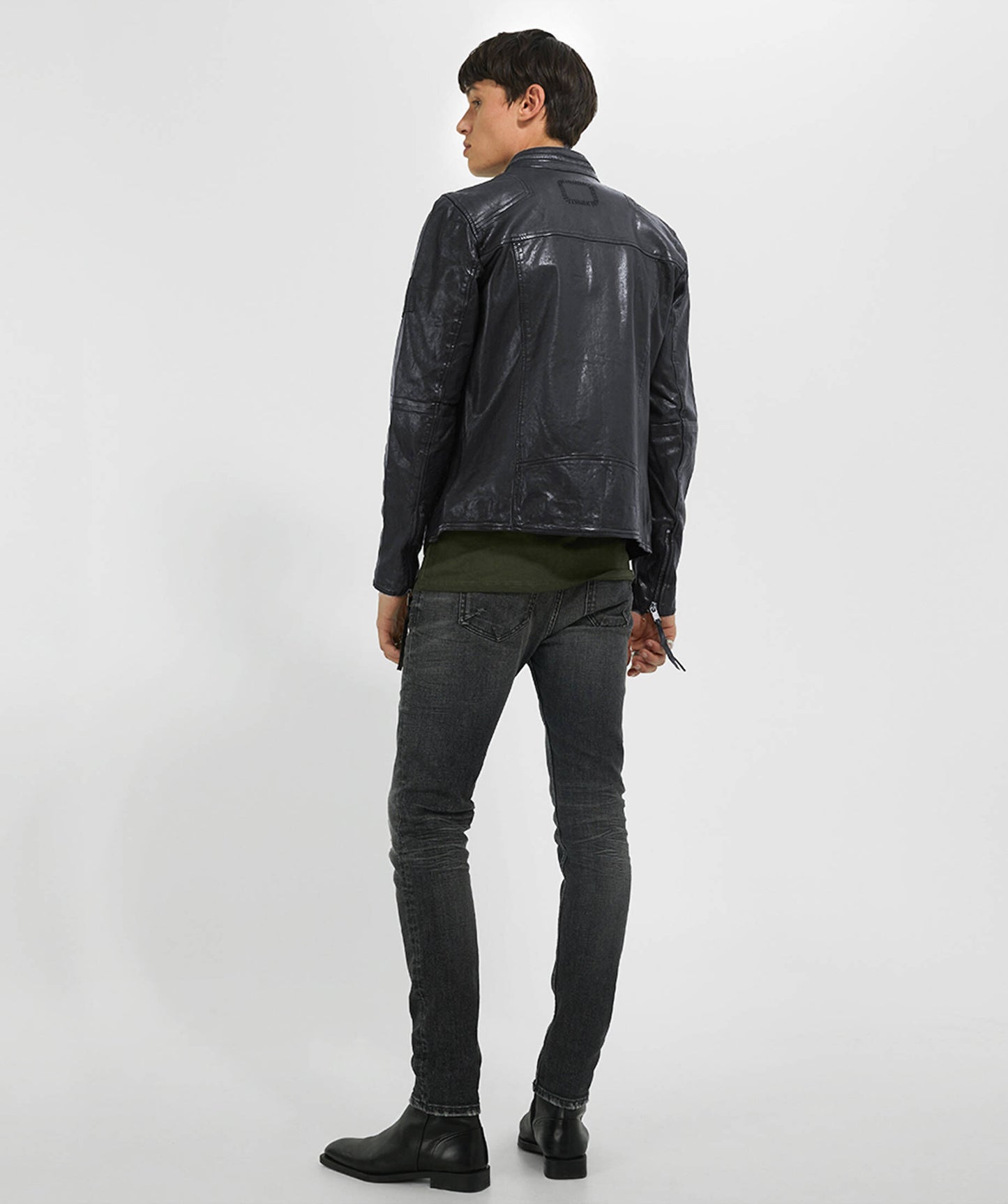 YPS Luca Veg Zip Black 106467